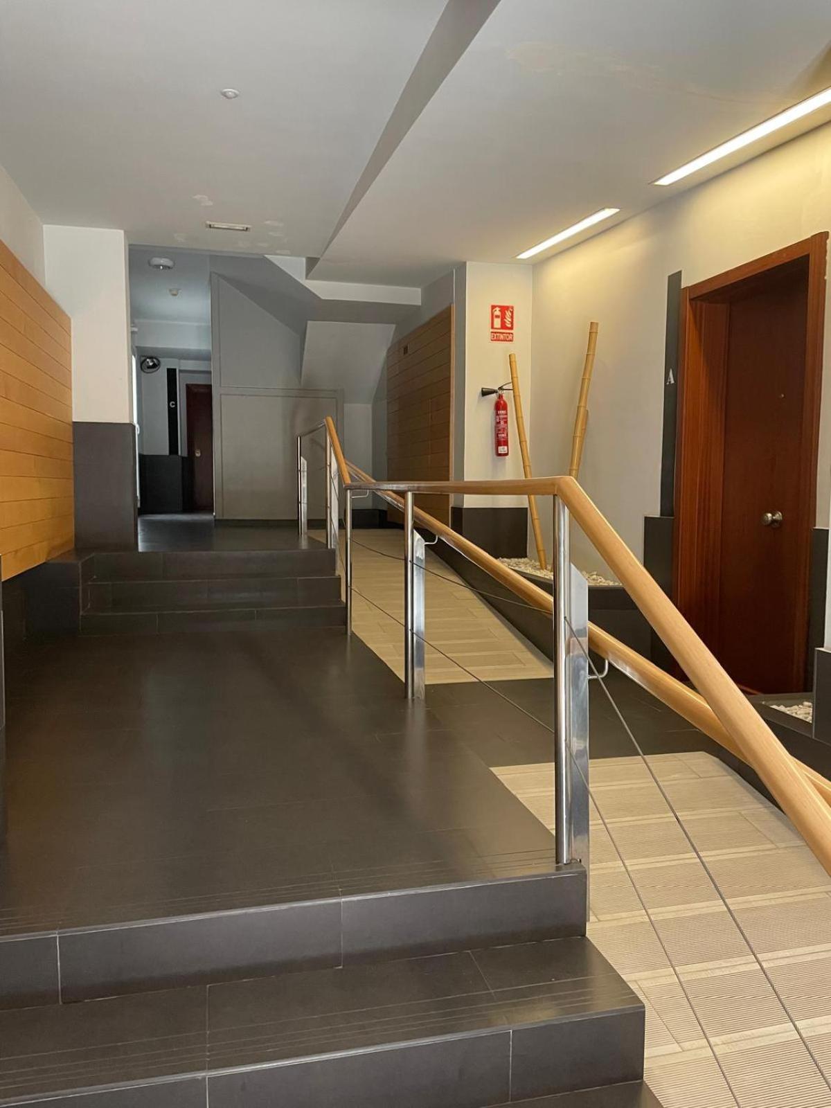 Apartamento Tiboli Home Билбао Екстериор снимка