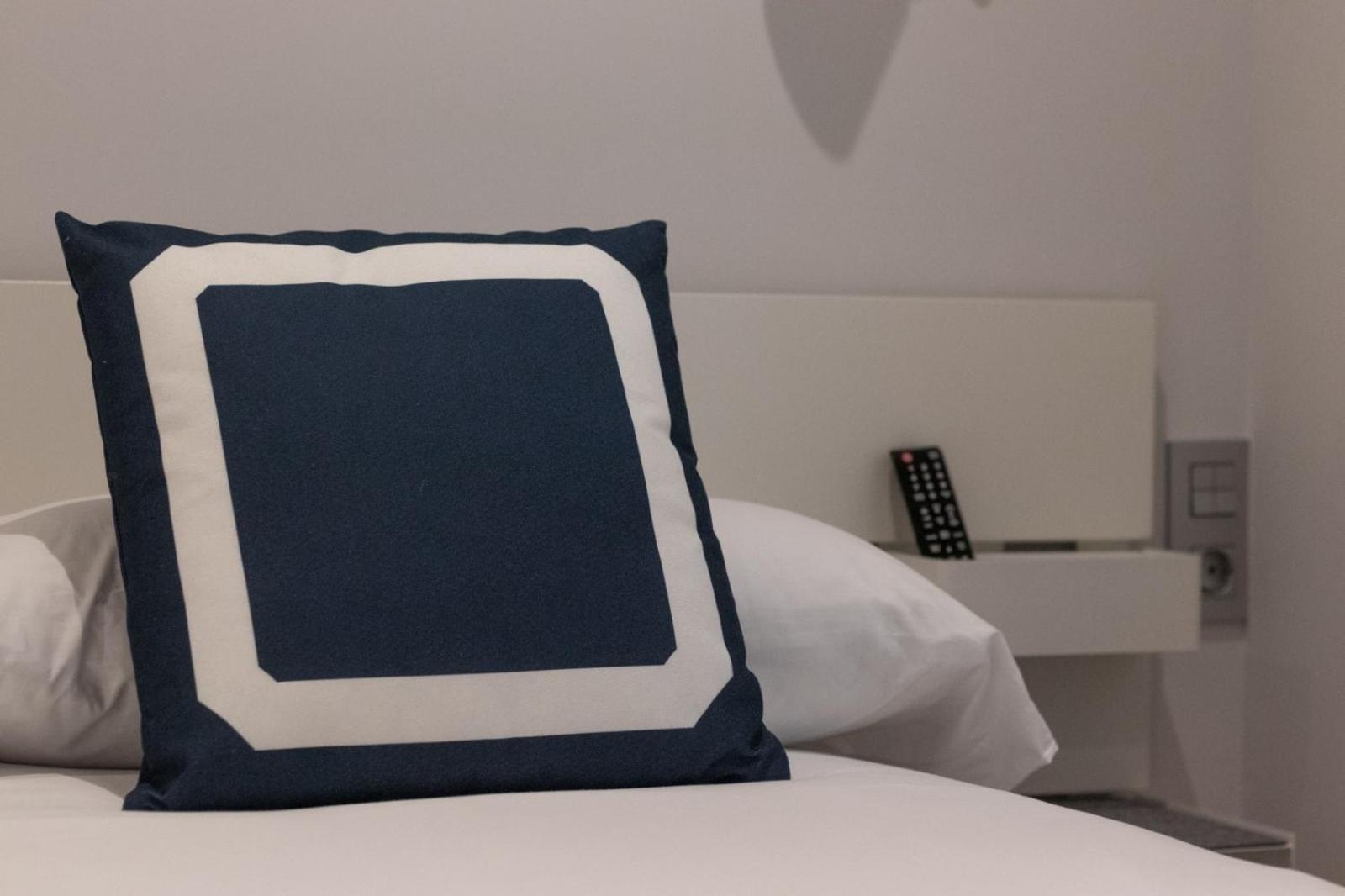Apartamento Tiboli Home Билбао Екстериор снимка