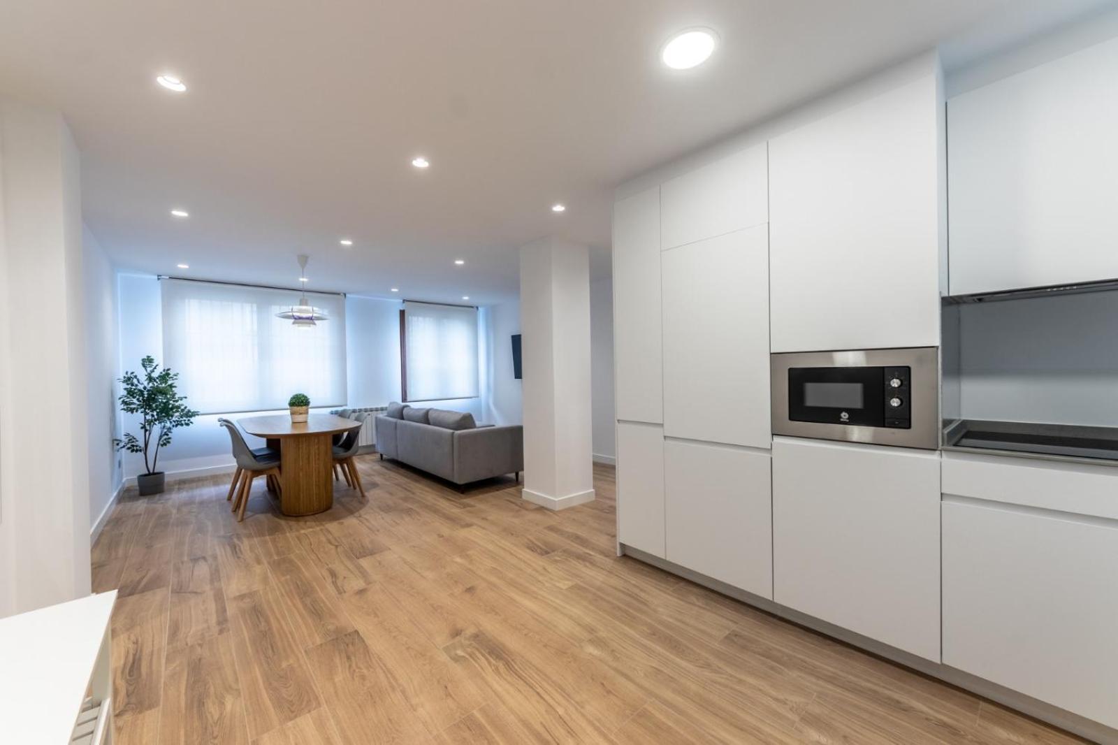 Apartamento Tiboli Home Билбао Екстериор снимка